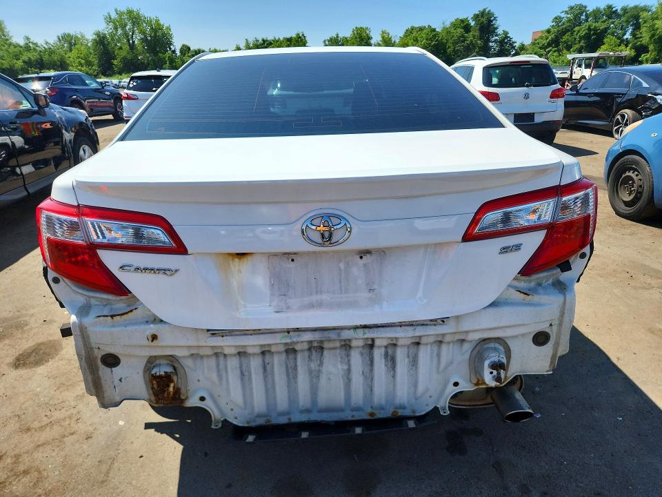 Aukcja sprzedaży 2014 Toyota Camry, vin: 4T1BF1FK0EU782477, numer aukcji: 60948196