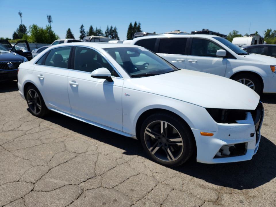 Продаж на аукціоні авто 2018 Audi A4, vin: WAUENAF43JN004813, номер лоту: 60705196