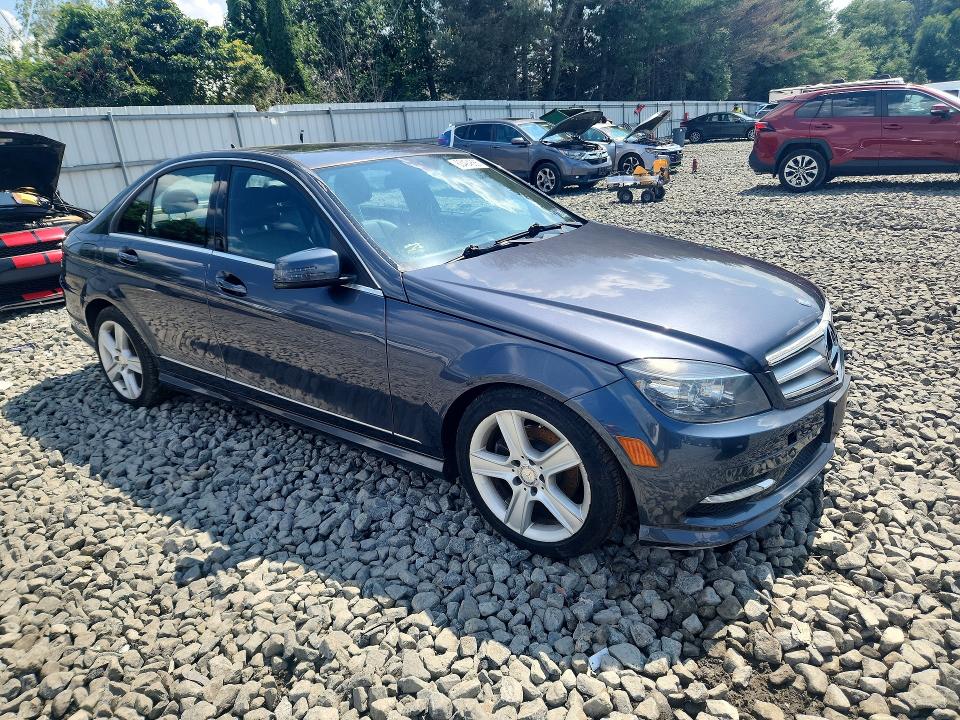 Продажа на аукционе авто 2011 Mercedes-benz C, vin: WDDGF8BB5BR166481, номер лота: 63494886