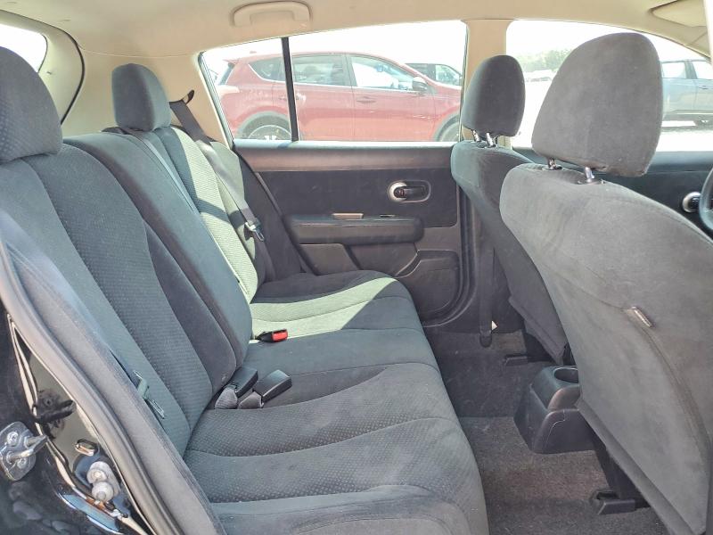 59600896 :رقم المزاد ، 3N1BC1CP0BL390735 vin ، 2011 Nissan Versa مزاد بيع
