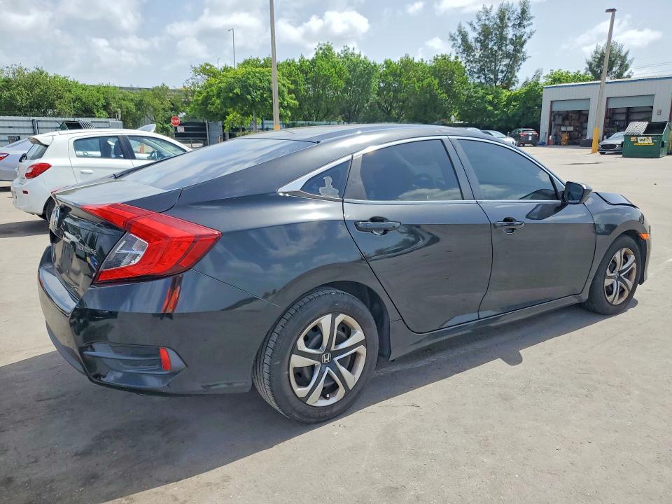 Продажа на аукционе авто 2018 Honda Civic, vin: 2HGFC2F54JH562529, номер лота: 60249116