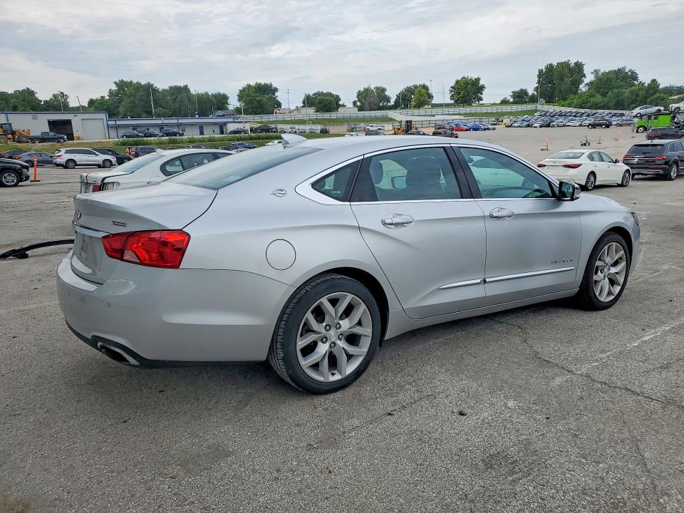 61886136 :رقم المزاد ، 1G1105S36LU112347 vin ، 2020 Chevrolet Impala مزاد بيع