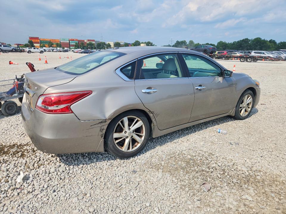 2013 Nissan Altima მანქანა იყიდება აუქციონზე, vin: 1N4AL3AP7DN487950, აუქციონის ნომერი: 63288526