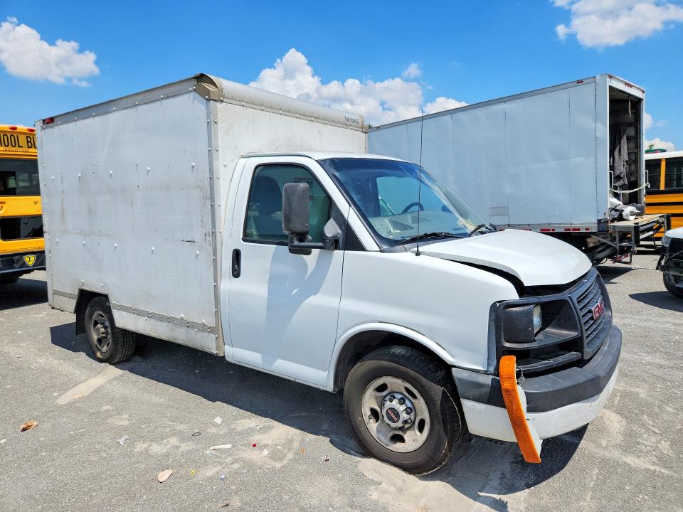 60677516 :رقم المزاد ، 1GDY72CA4D1125156 vin ، 2013 Gmc Savana مزاد بيع