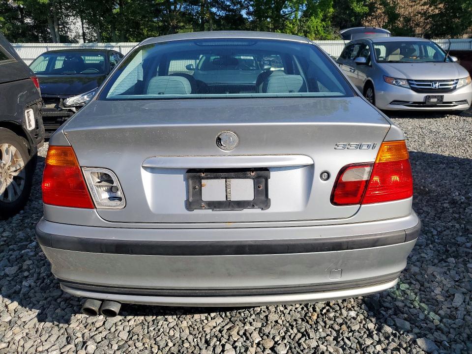 60298436 :رقم المزاد ، WBAAV53451FJ71274 vin ، 2001 Bmw 330 مزاد بيع