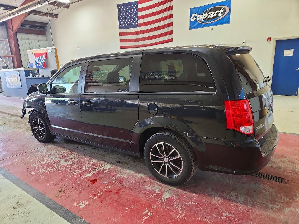 61585316 :رقم المزاد ، 2C4RDGCG9JR163041 vin ، 2018 Dodge Grand Caravan مزاد بيع