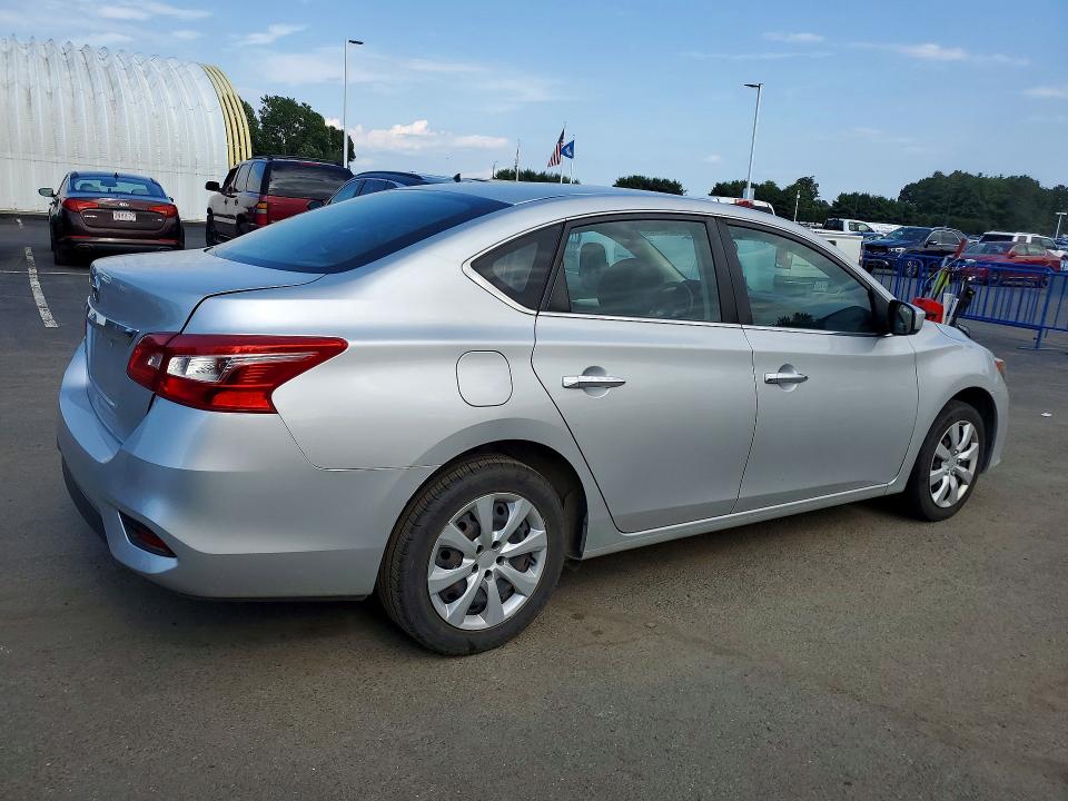 60478306 :رقم المزاد ، 3N1AB7AP5KY244211 vin ، 2019 Nissan Sentra مزاد بيع