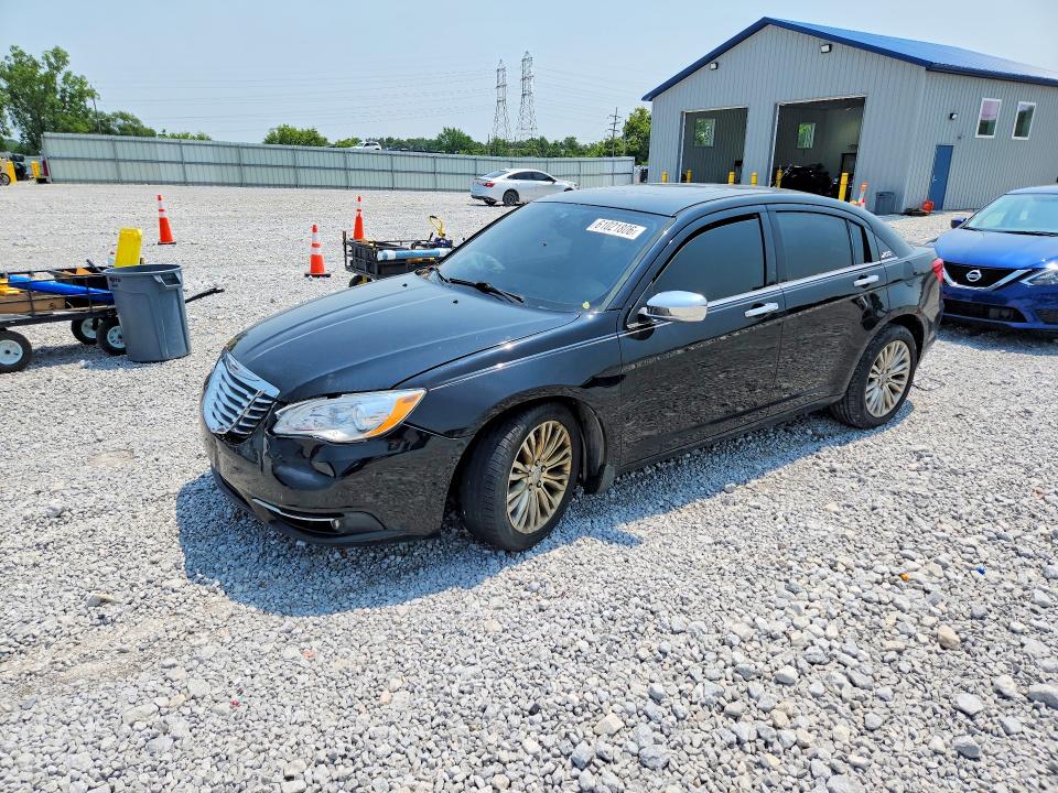 Продажа на аукционе авто 2013 Chrysler 200, vin: 1C3CCBCG0DN523492, номер лота: 61021806