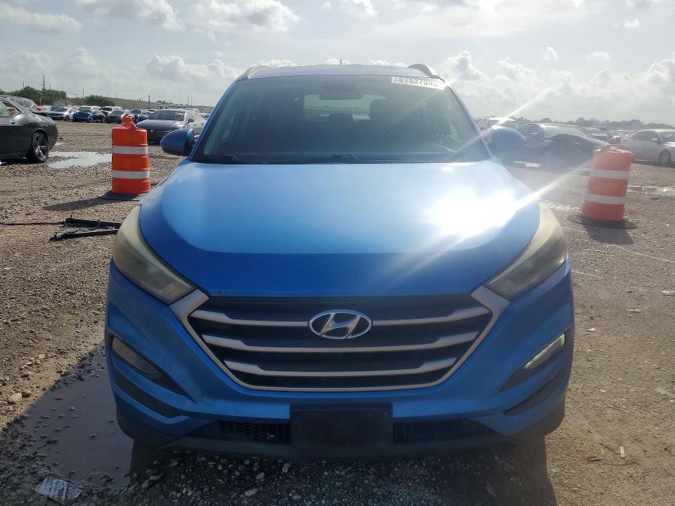 61537046 :رقم المزاد ، KM8J33A45HU254432 vin ، 2017 Hyundai Tucson مزاد بيع