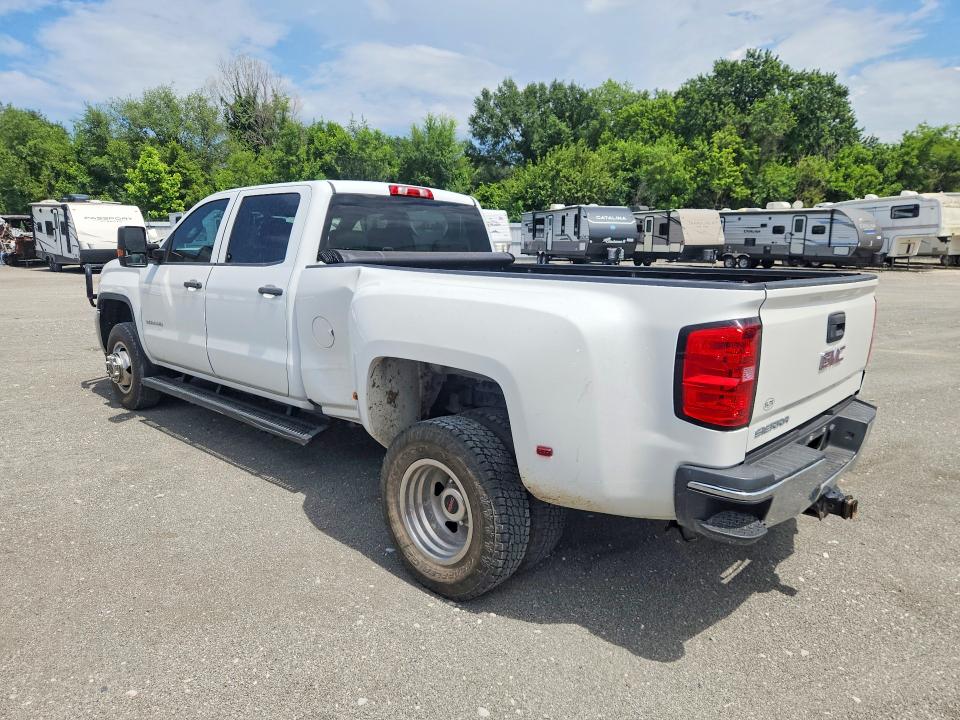61111016 :رقم المزاد ، 1GT42VCY8JF276175 vin ، 2018 Gmc Sierra مزاد بيع