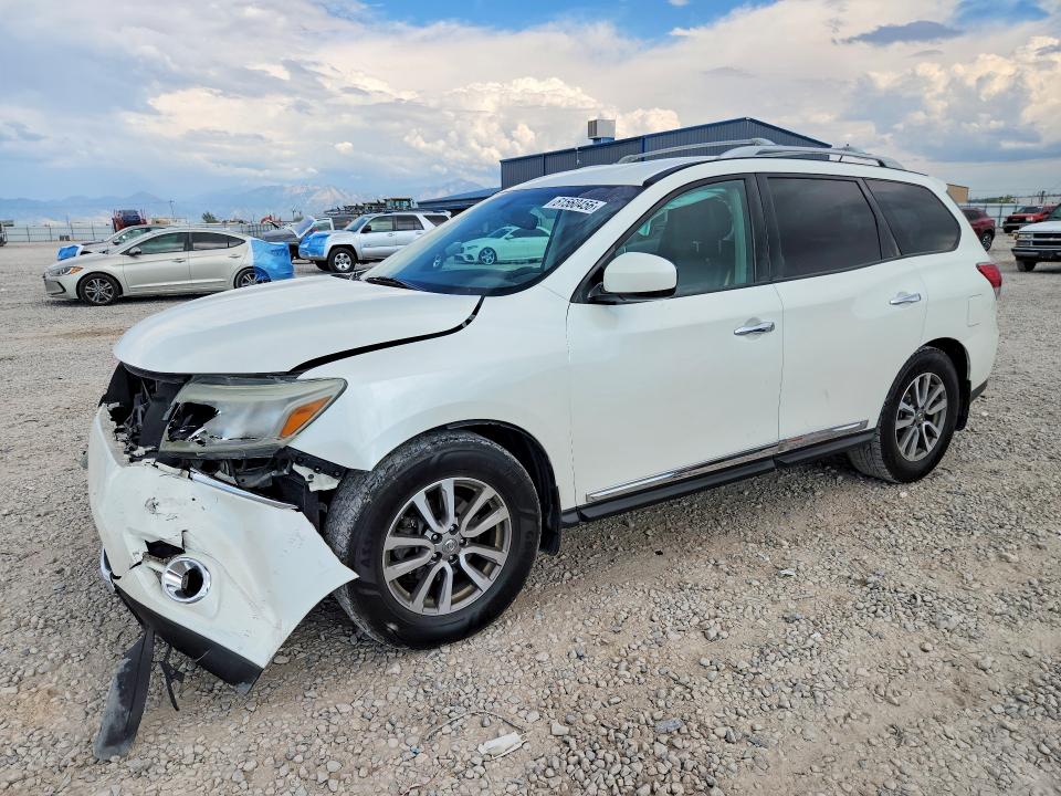 61560456 :رقم المزاد ، 5N1AR2MMXFC628704 vin ، 2015 Nissan Pathfinder مزاد بيع