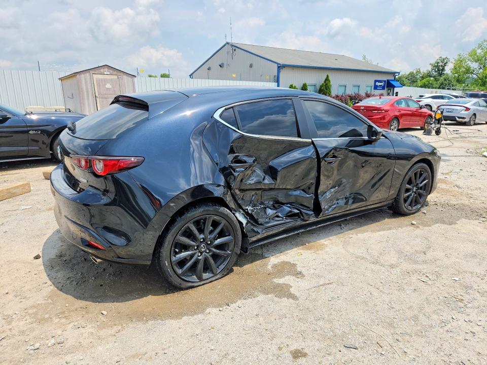 60516486 :رقم المزاد ، JM1BPAKM6R1716337 vin ، 2024 Mazda 3 مزاد بيع