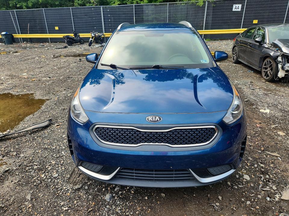60161066 :رقم المزاد ، KNDCB3LC2K5217053 vin ، 2019 Kia Niro مزاد بيع