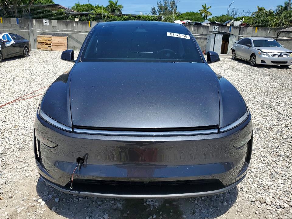 Продажа на аукционе авто 2026 Tesla Model Y, vin: 7SAYGDEDXTA462380, номер лота: 61322716