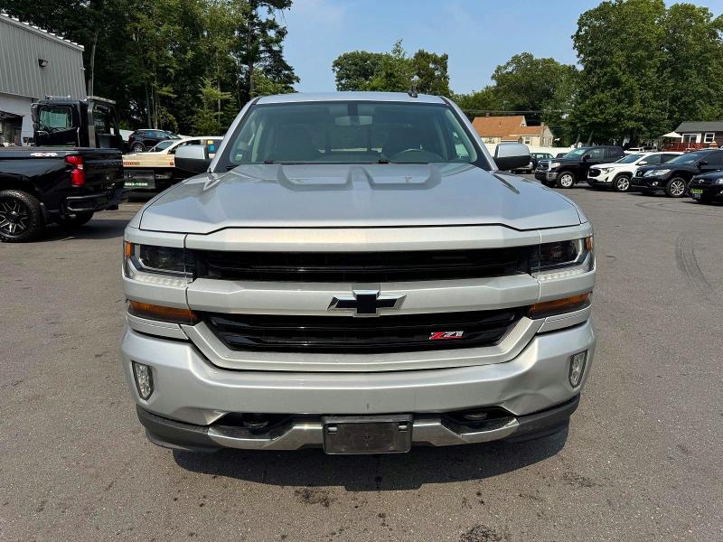 Продаж на аукціоні авто 2018 Chevrolet Silverado, vin: 1GCVKREC3JZ373599, номер лоту: 61524916
