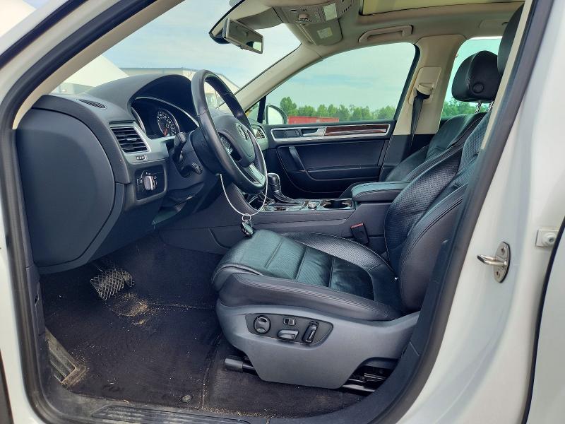 2016 Volkswagen Touareg მანქანა იყიდება აუქციონზე, vin: WVGEF9BP4GD012458, აუქციონის ნომერი: 62040436