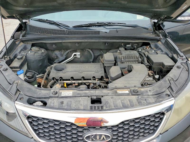 61193216 :رقم المزاد ، 5XYKT3A1XBG074743 vin ، 2011 Kia Sorento مزاد بيع