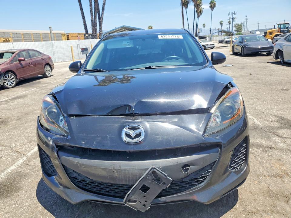 62691326 :رقم المزاد ، JM1BL1TG1D1730790 vin ، 2013 Mazda 3 مزاد بيع