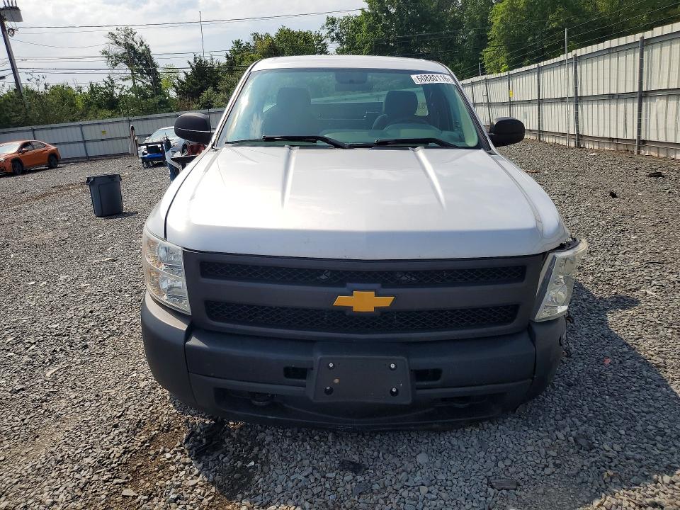 60880116 :رقم المزاد ، 1GCNKPEX9DZ107953 vin ، 2013 Chevrolet Silverado مزاد بيع