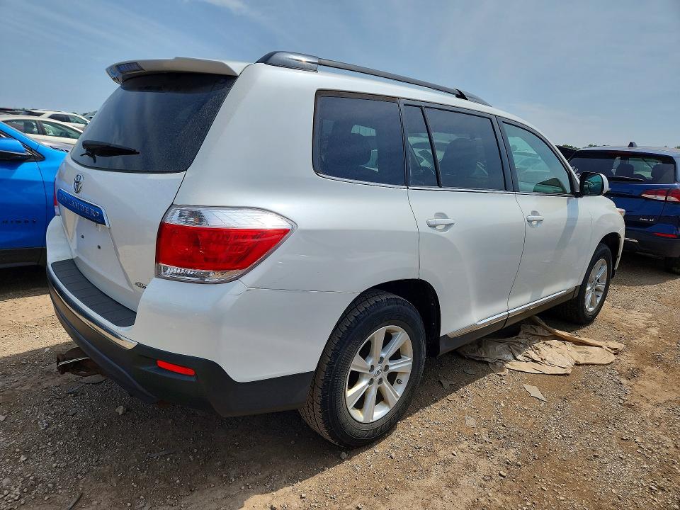 2012 Toyota Highlander მანქანა იყიდება აუქციონზე, vin: 5TDZA3EH3CS019230, აუქციონის ნომერი: 60373476
