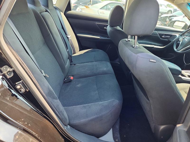2015 Nissan Altima მანქანა იყიდება აუქციონზე, vin: 1N4AL3AP3FC499379, აუქციონის ნომერი: 61677586