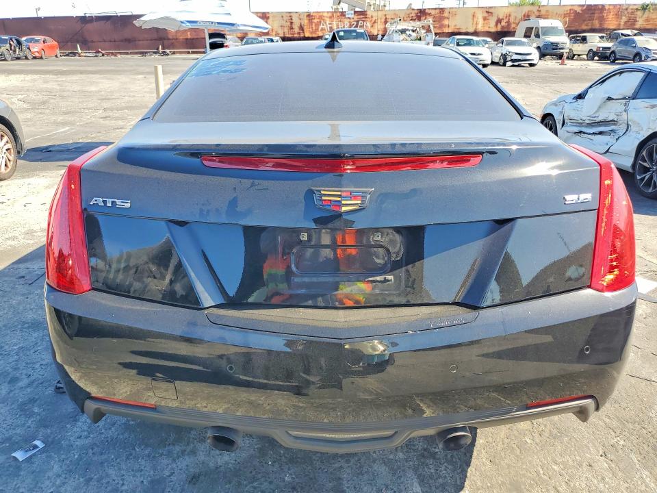 61060666 :رقم المزاد ، 1G6AC1RS8J0169466 vin ، 2018 Cadillac Ats مزاد بيع