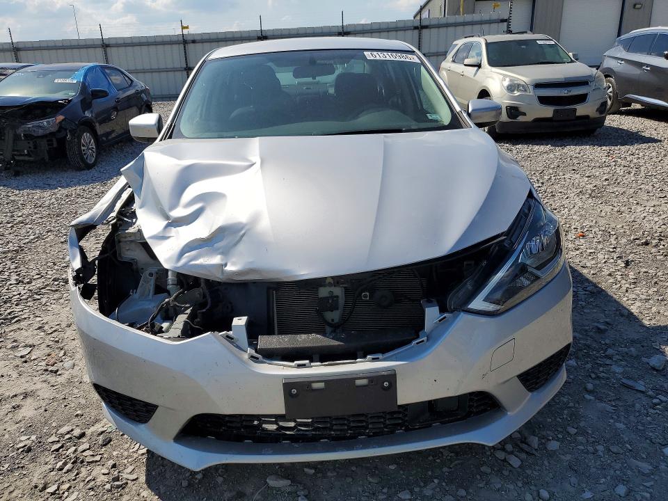 Продаж на аукціоні авто 2019 Nissan Sentra, vin: 3N1AB7AP2KY395233, номер лоту: 61316986