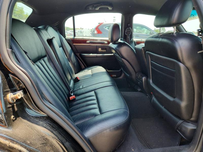 Aukcja sprzedaży 2004 Lincoln Town Car, vin: 1LNHM81W84Y604102, numer aukcji: 62624806