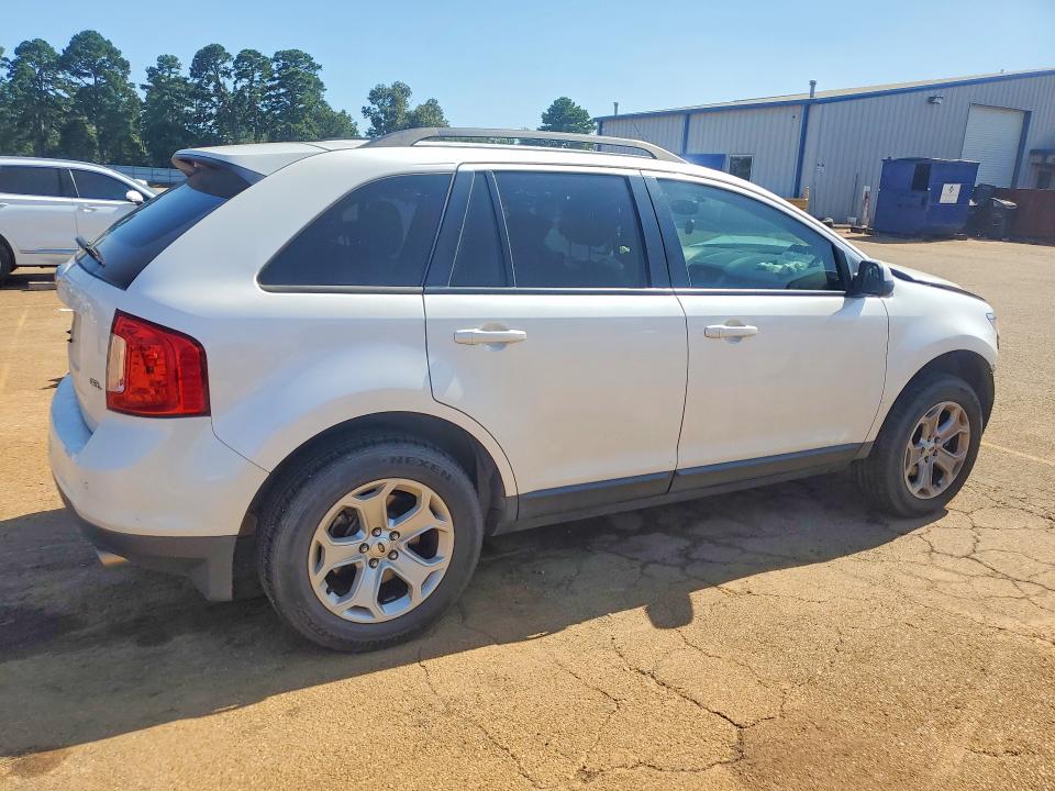 63372016 :رقم المزاد ، 2FMDK3JC8EBB81727 vin ، 2014 Ford Edge مزاد بيع
