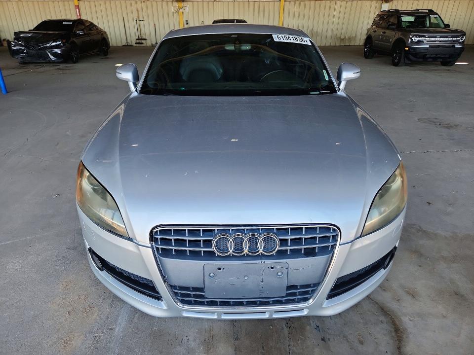 61941836 :رقم المزاد ، TRUAF38J881033406 vin ، 2008 Audi Tt مزاد بيع