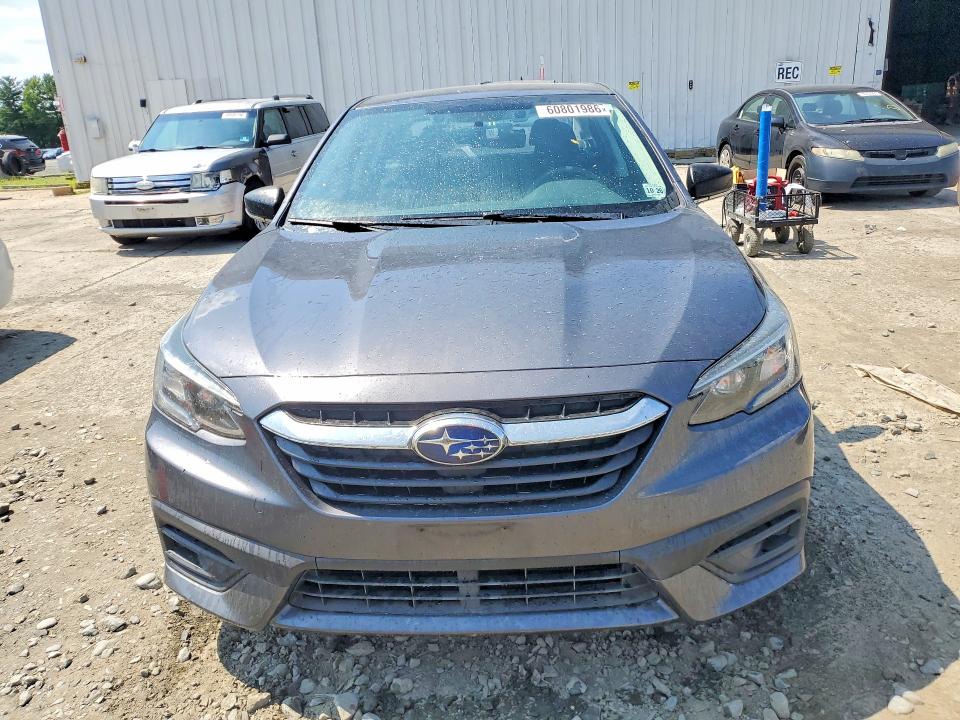 60801986 :رقم المزاد ، 4S3BWAB62N3009500 vin ، 2022 Subaru Legacy مزاد بيع