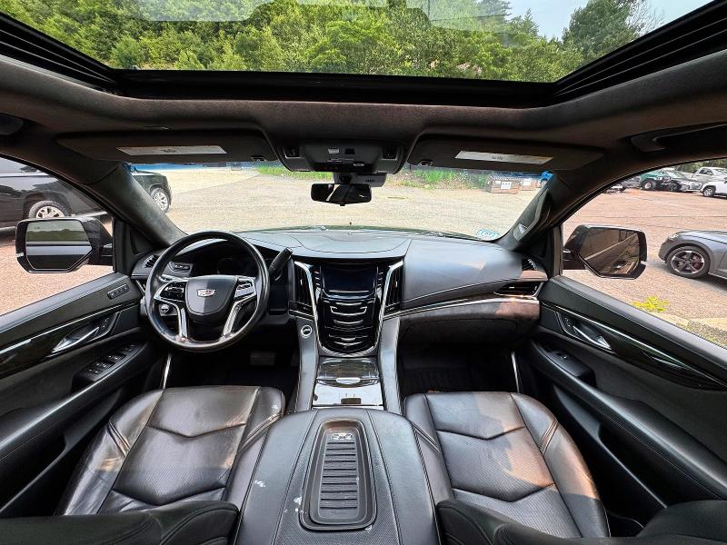 Продаж на аукціоні авто 2018 Cadillac Escalade, vin: 1GYS4KKJ3JR396298, номер лоту: 62457876