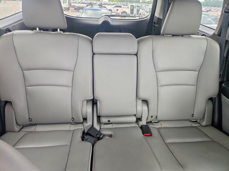 Продажа на аукционе авто 2018 Honda Pilot, vin: 5FNYF5H9XJB007865, номер лота: 62283886