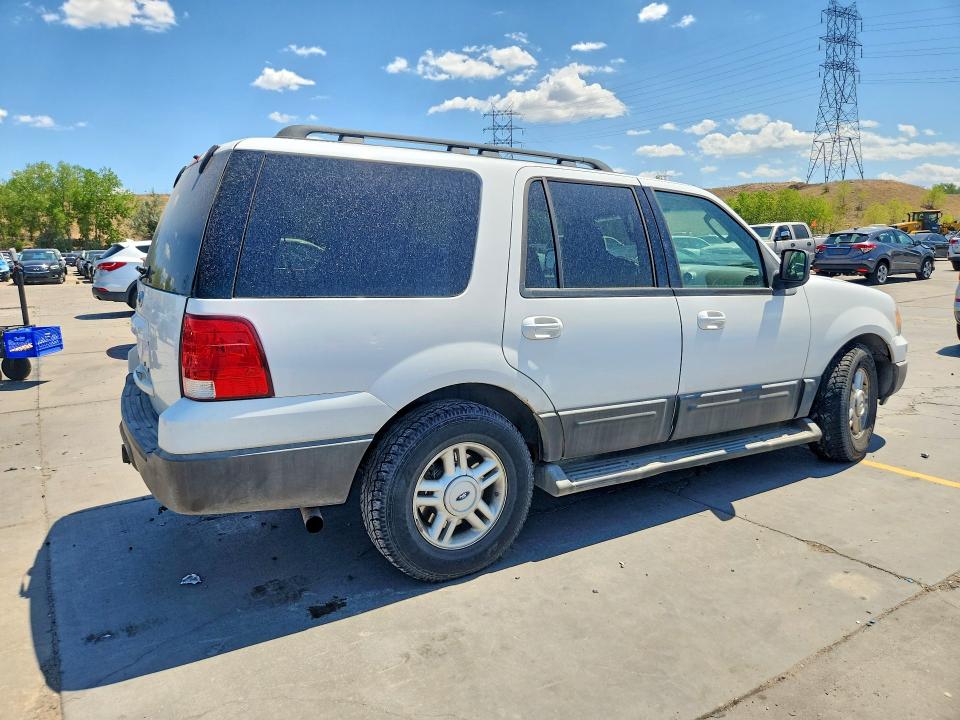 2005 Ford Expedition მანქანა იყიდება აუქციონზე, vin: 1FMPU16525LA06234, აუქციონის ნომერი: 61041066