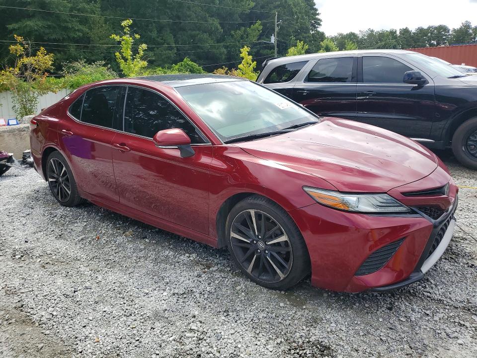 2018 Toyota Camry მანქანა იყიდება აუქციონზე, vin: 4T1B61HK9JU567316, აუქციონის ნომერი: 62170466