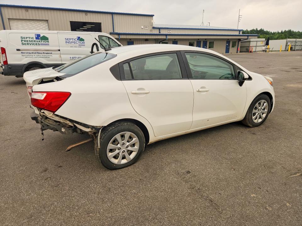 60812926 :رقم المزاد ، KNADM4A31G6659814 vin ، 2016 Kia Rio مزاد بيع
