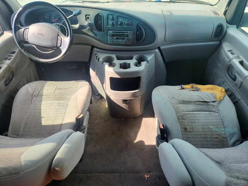 Продажа на аукционе авто 2000 Ford Econoline, vin: 1FMNE31F8YHB06815, номер лота: 61197266