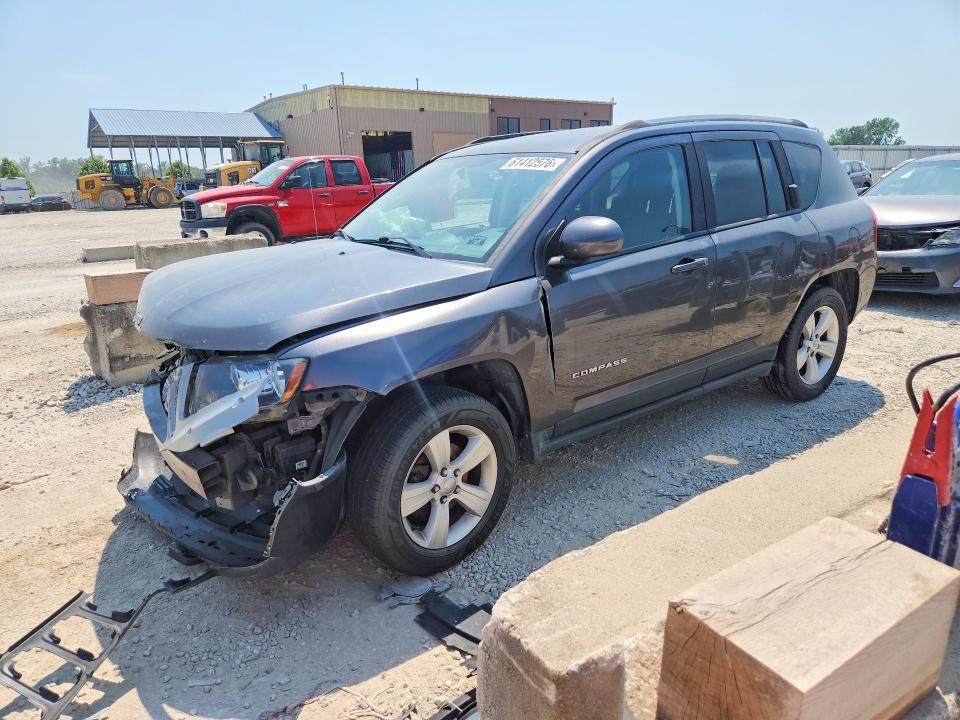 2015 Jeep Compass მანქანა იყიდება აუქციონზე, vin: 1C4NJDEBXFD371043, აუქციონის ნომერი: 61412576