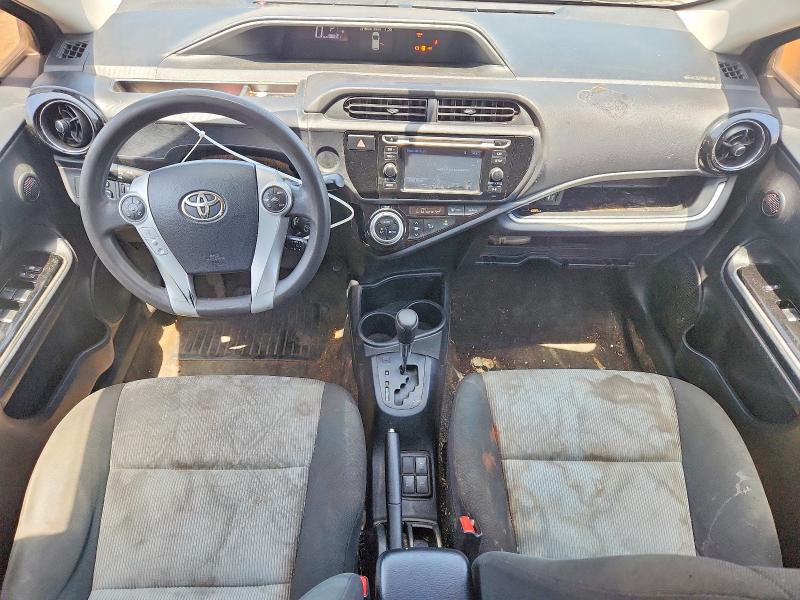 60710406 :رقم المزاد ، JTDKDTB36G1118645 vin ، 2016 Toyota Prius C مزاد بيع