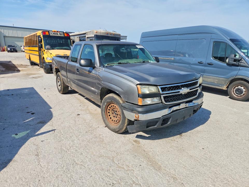 2007 Chevrolet Silverado მანქანა იყიდება აუქციონზე, vin: 1GCEK19V07Z182342, აუქციონის ნომერი: 62933866