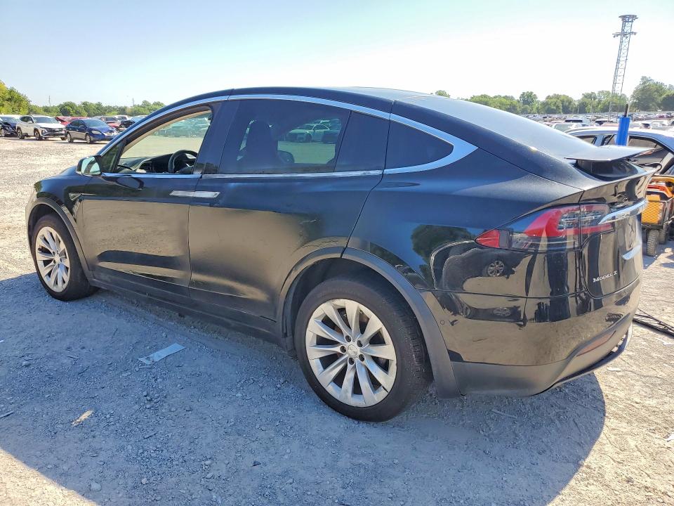 Продажа на аукционе авто 2016 Tesla Model X, vin: 5YJXCAE28GF008736, номер лота: 59703776