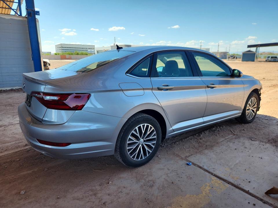 61642806 :رقم المزاد ، 3VWCB7BU5LM053324 vin ، 2020 Volkswagen Jetta مزاد بيع
