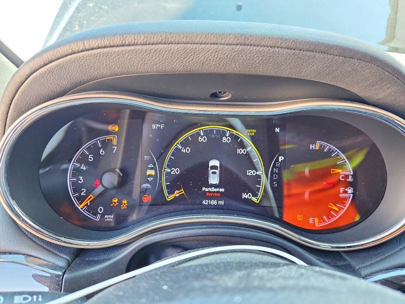61641876 :رقم المزاد ، 1C4RJFCG6FC836242 vin ، 2015 Jeep Grand Cherokee مزاد بيع