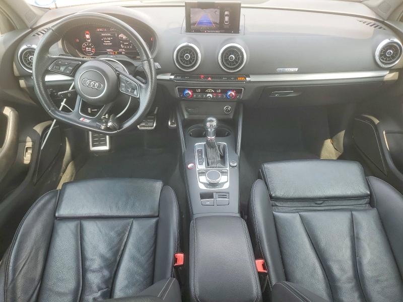 Продаж на аукціоні авто 2018 Audi S3, vin: WAUB1GFF9J1032786, номер лоту: 61903006