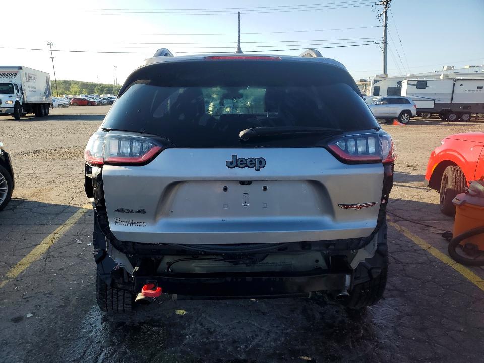 Продаж на аукціоні авто 2019 Jeep Cherokee, vin: 1C4PJMBX7KD189335, номер лоту: 62965616