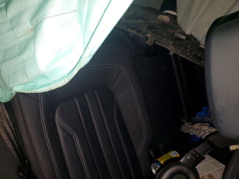 60239116 :رقم المزاد ، WA1EAAFY2N2129353 vin ، 2022 Audi Q5 مزاد بيع