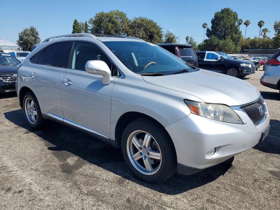 61750196 :رقم المزاد ، 2T2ZK1BA9BC045987 vin ، 2011 Lexus Rx مزاد بيع