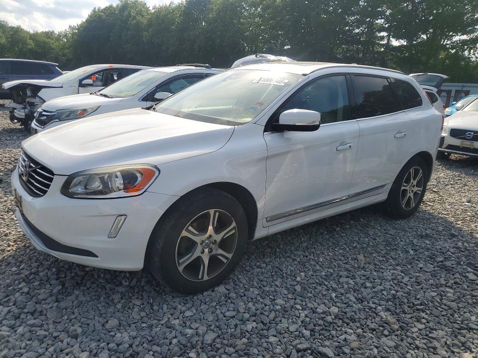 Продаж на аукціоні авто 2015 Volvo Xc60, vin: YV4902RC8F2571598, номер лоту: 61006946