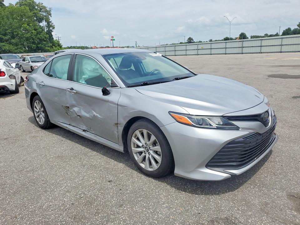 2019 Toyota Camry მანქანა იყიდება აუქციონზე, vin: 4T1B11HK5KU778416, აუქციონის ნომერი: 62131836