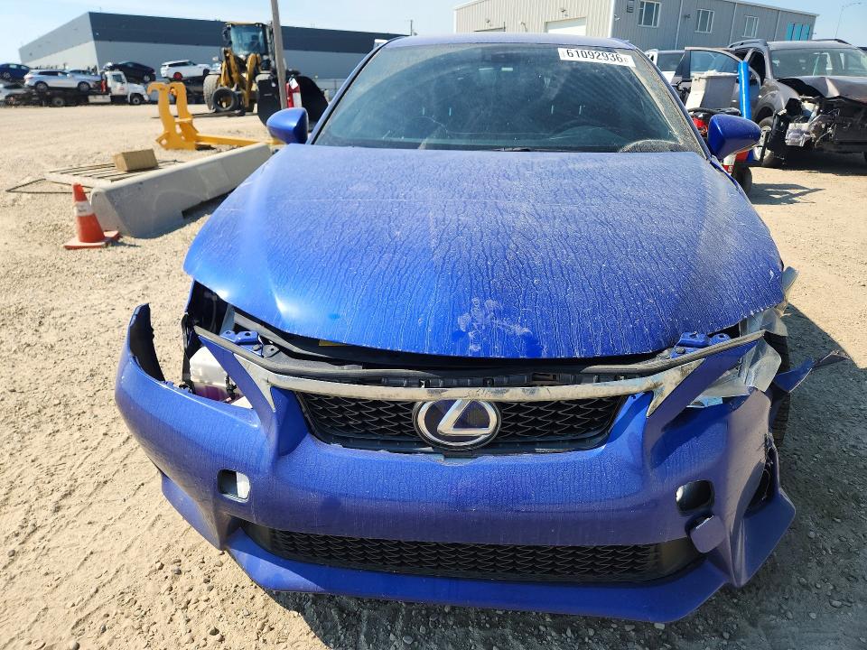 61092936 :رقم المزاد ، JTHKD5BH6D2123727 vin ، 2013 Lexus Ct مزاد بيع